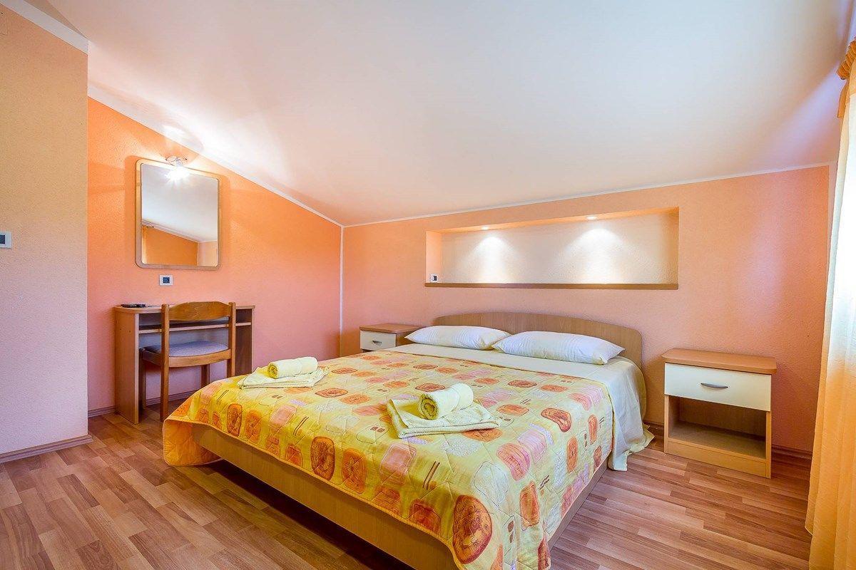 Apartments Nevija Медулин Екстериор снимка