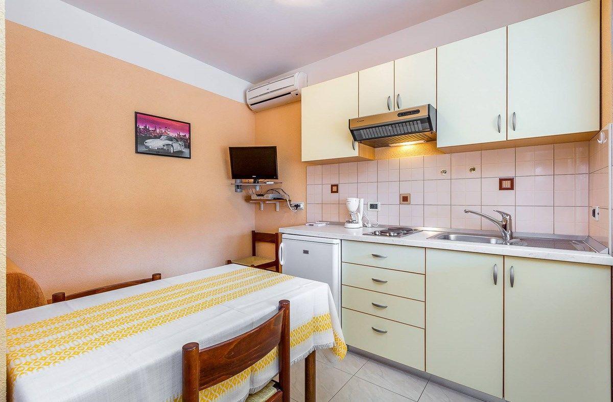 Apartments Nevija Медулин Екстериор снимка