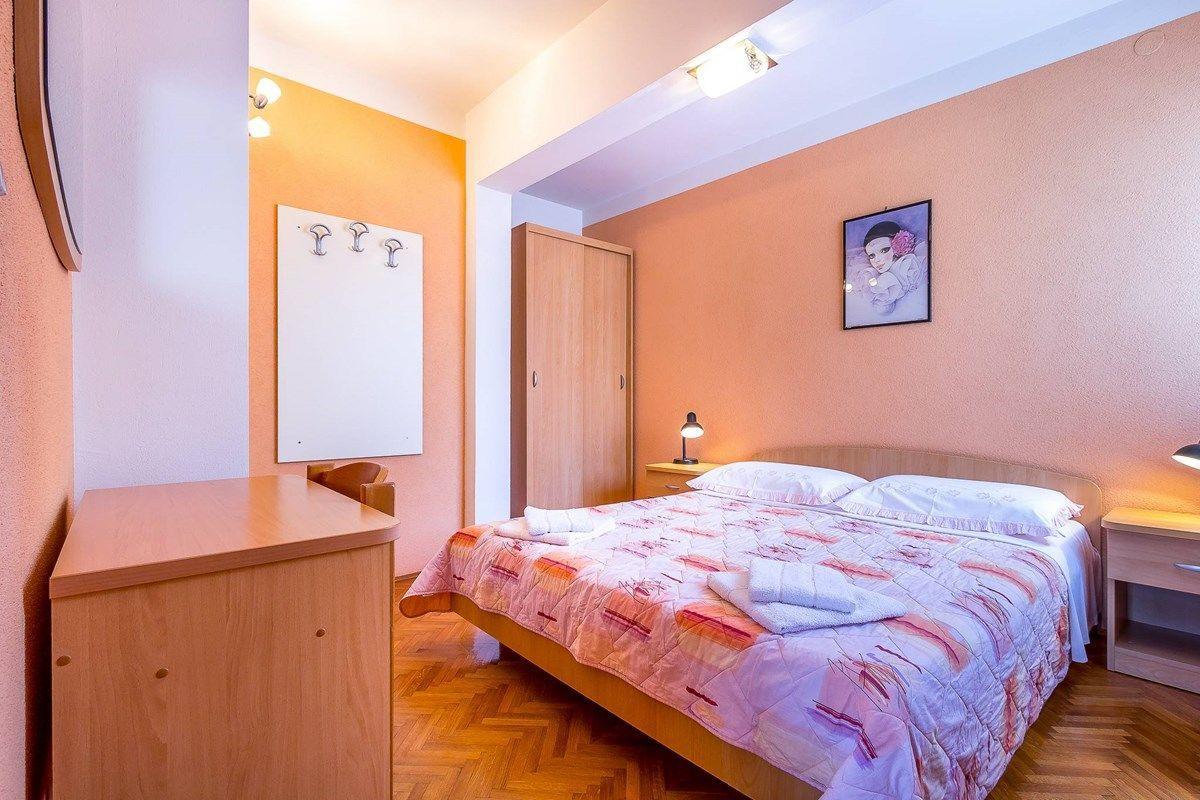 Apartments Nevija Медулин Екстериор снимка